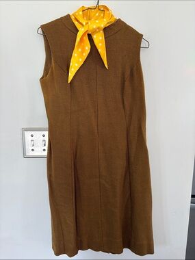 Vintage 60’s Shift sleeveless brown dress with yellow polka dot scarf collar